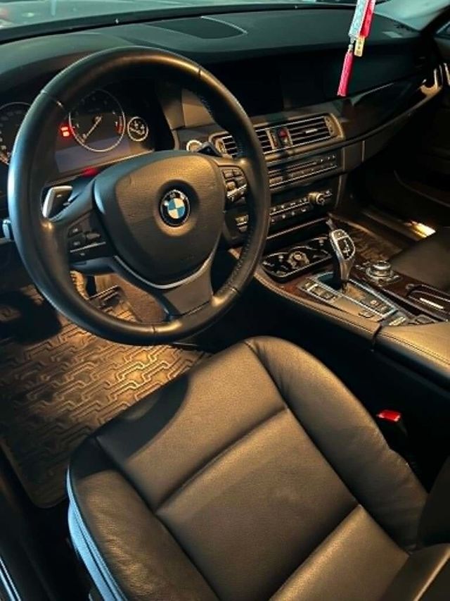 BMW寶馬 520I  第7張相片
