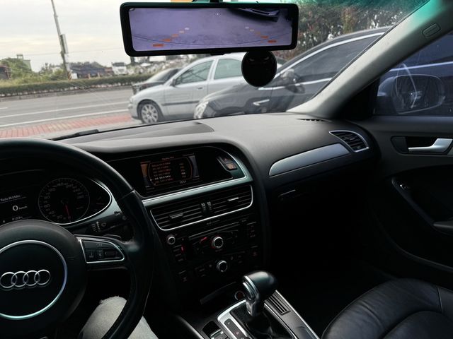 AUDI奧迪 A4  第10張相片