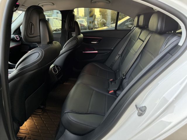 M-BENZ賓士 C200  第8張相片
