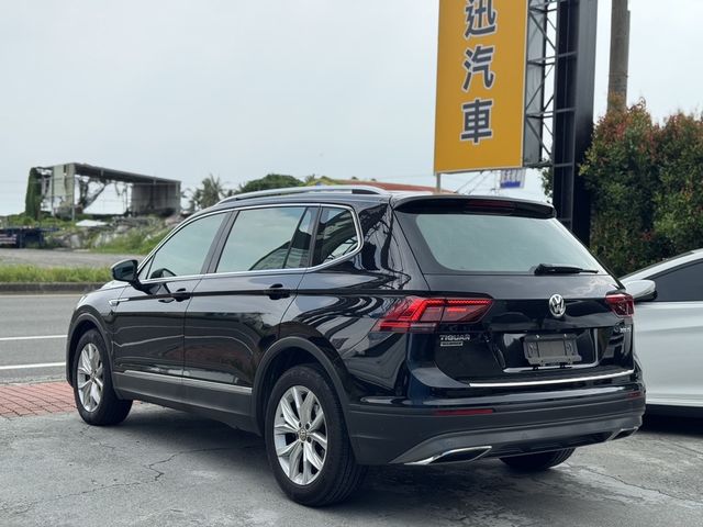 VOLKSWAGEN福斯 TIGUAN ALLSPACE  第3張相片
