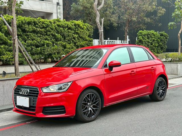 AUDI奧迪 A1  第1張相片