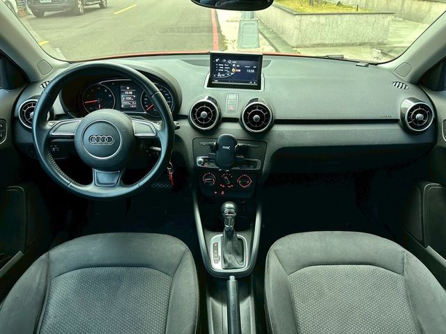 AUDI奧迪 A1  第5張相片