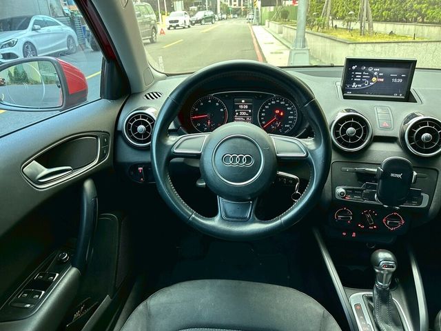 AUDI奧迪 A1  第7張相片