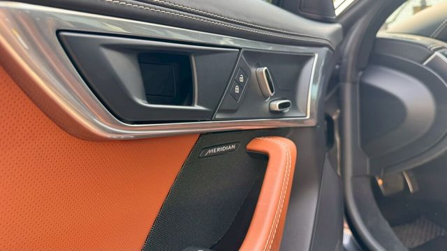 JAGUAR捷豹 F-TYPE  第9張相片