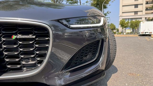 JAGUAR捷豹 F-TYPE  第10張相片