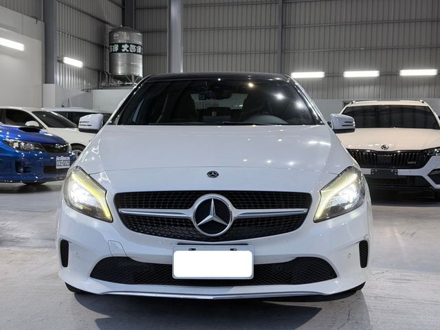 M-BENZ賓士 A180  第3張相片