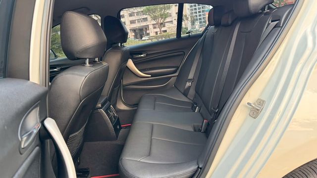 BMW寶馬 116I  第7張相片