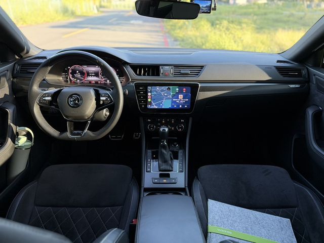 SKODA司科達 SUPERB COMBI  第5張相片