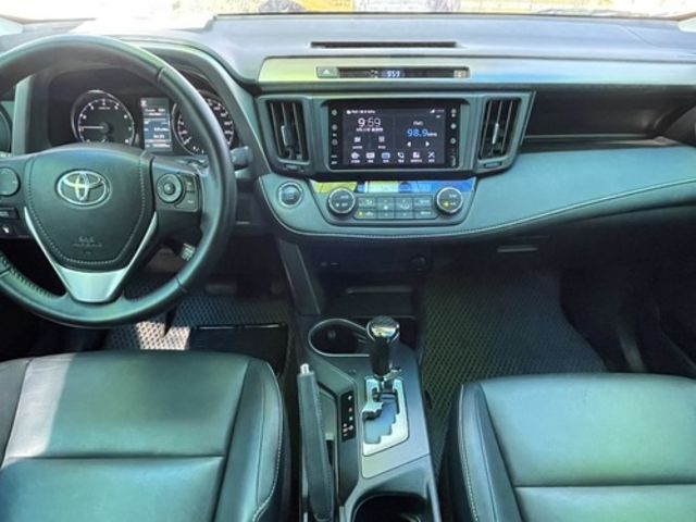 TOYOTA豐田 RAV4  第6張相片