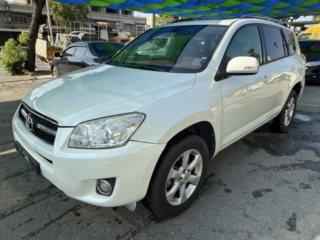 TOYOTA豐田 RAV4  第1張相片