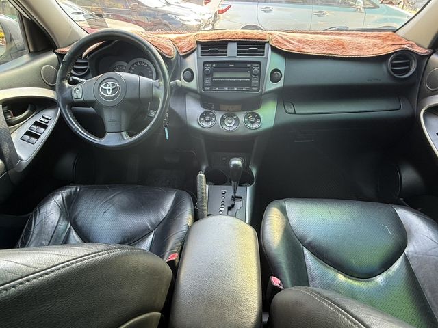 TOYOTA豐田 RAV4  第5張相片