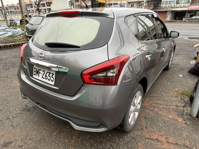NISSAN日產 TIIDA  第3張相片