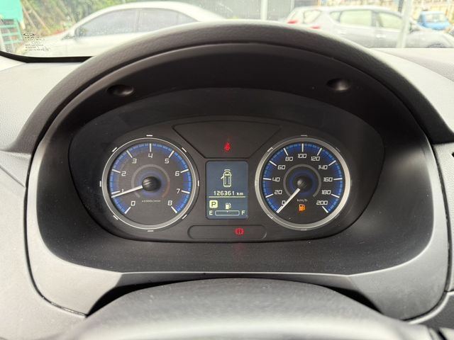 MITSUBISHI三菱 ZINGER  第6張相片