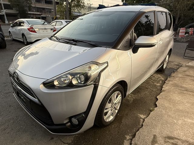 TOYOTA豐田 SIENTA  第1張相片