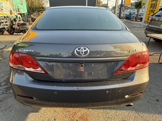 TOYOTA豐田 CAMRY  第4張相片
