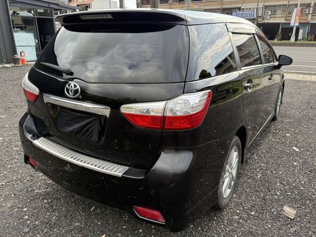 TOYOTA豐田 WISH  第2張相片