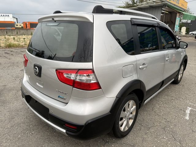 NISSAN日產 LIVINA  第2張相片