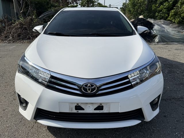TOYOTA豐田 ALTIS  第3張相片