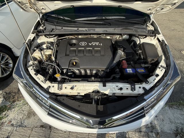 TOYOTA豐田 ALTIS  第7張相片