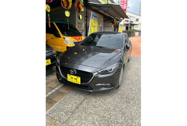 2018 MAZDA3 尊榮安全版  第1張相片