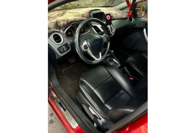 2013 Ford Fiesta 運動版  第3張相片