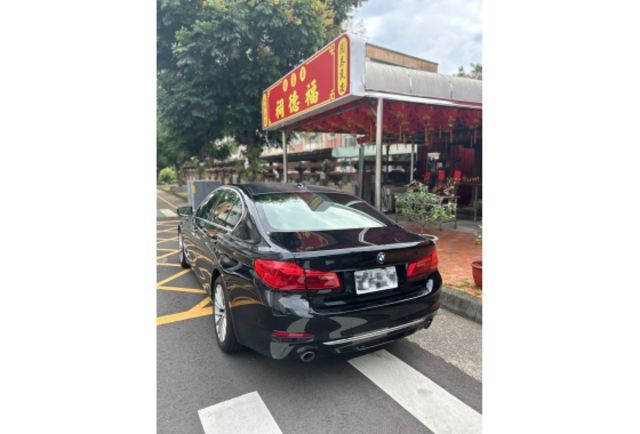 2018年式  BMW 520i Luxury line  第2張相片
