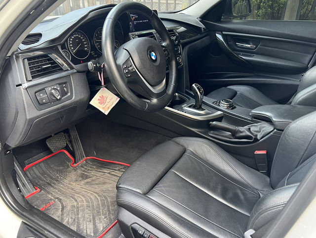 BMW寶馬 328I  第6張相片