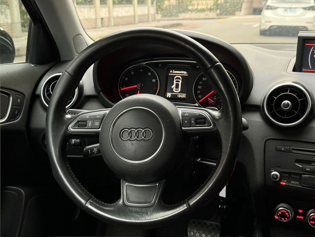 AUDI奧迪 A1 SPORTBACK  第8張相片