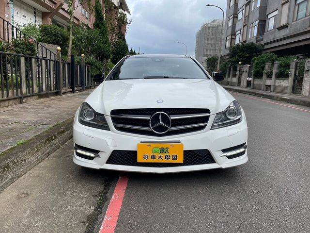 M-BENZ賓士 C250 COUPE  第2張相片