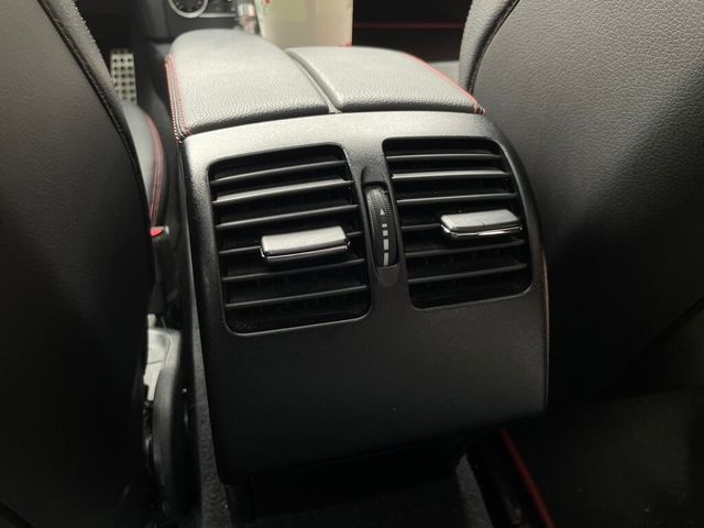 M-BENZ賓士 C250 COUPE  第14張相片