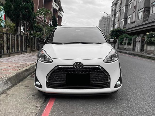TOYOTA豐田 SIENTA  第2張相片