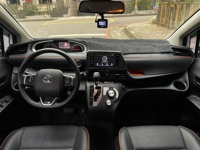 TOYOTA豐田 SIENTA  第6張相片