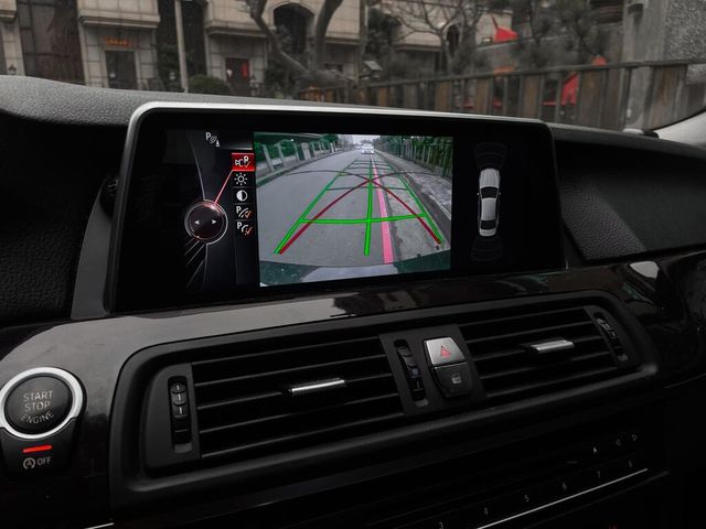 BMW寶馬 528I  第12張相片