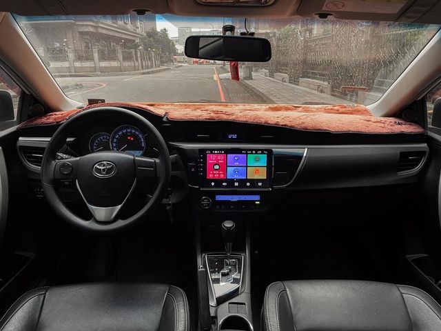 TOYOTA豐田 ALTIS  第6張相片