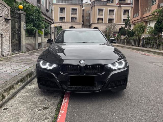 BMW寶馬 328I  第2張相片