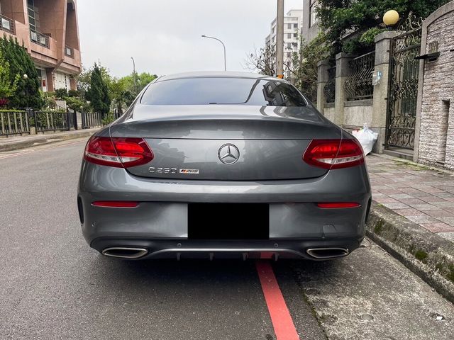 M-BENZ賓士 C250 COUPE  第5張相片