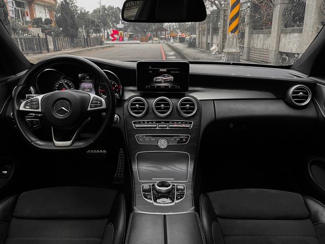 M-BENZ賓士 C250 COUPE  第6張相片