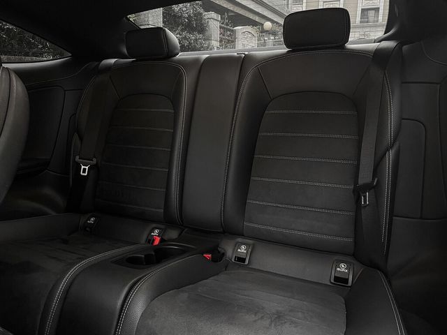 M-BENZ賓士 C250 COUPE  第8張相片