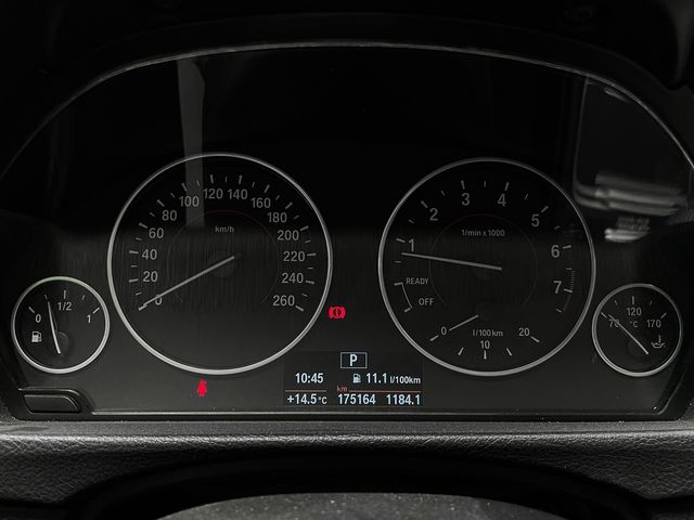 BMW寶馬 320I  第10張相片