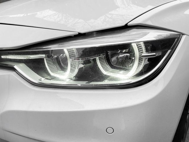 BMW寶馬 320I  第11張相片