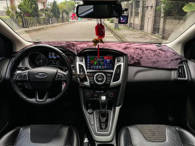 FORD福特 FOCUS  第11張相片