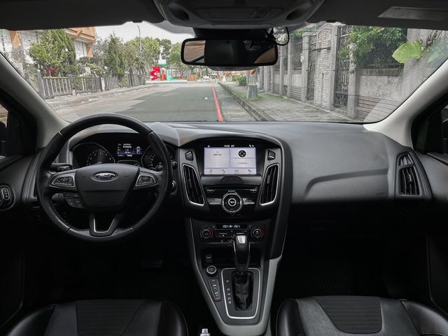 FORD福特 FOCUS  第11張相片
