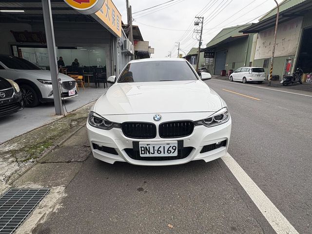 BMW寶馬 320I  第1張相片