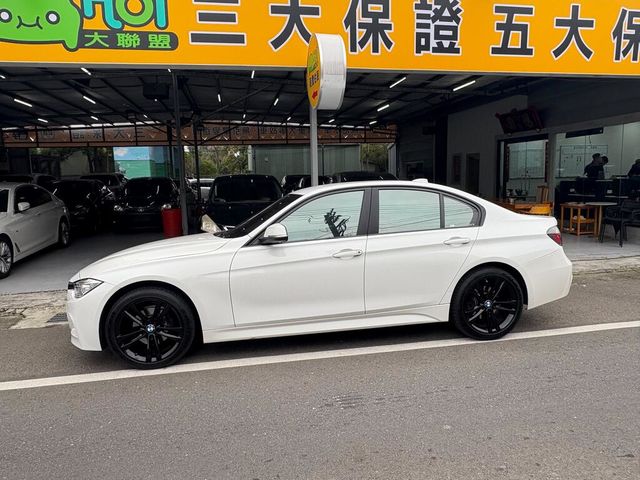 BMW寶馬 320I  第6張相片
