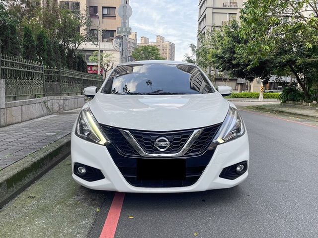NISSAN日產 TIIDA  第2張相片