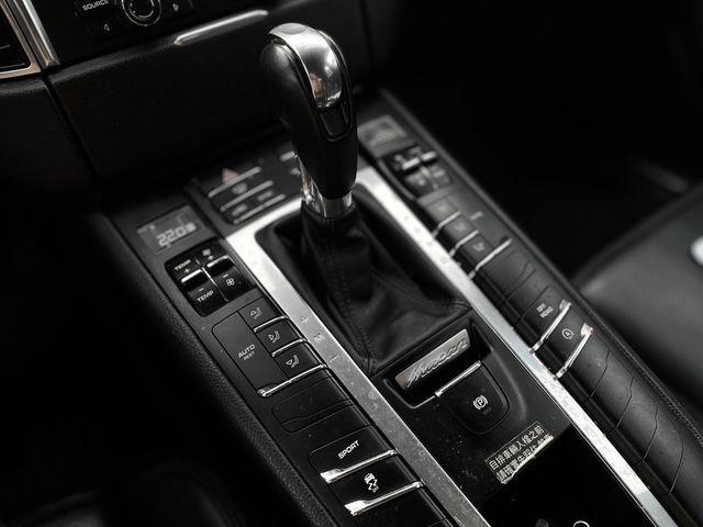 PORSCHE保時捷 MACAN  第14張相片