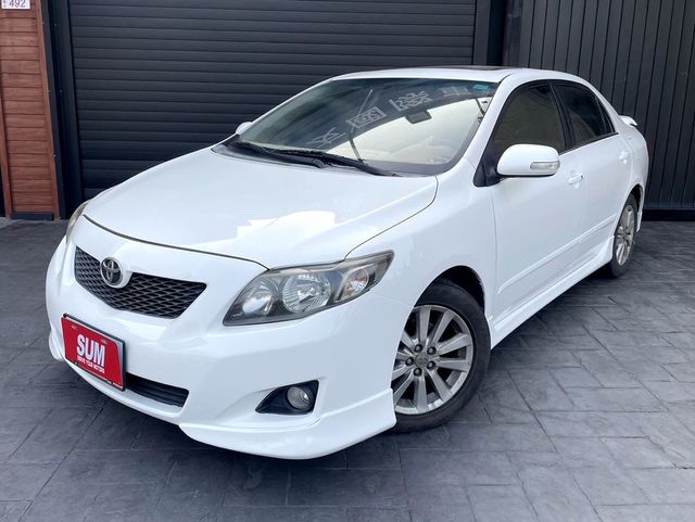 TOYOTA豐田 ALTIS  第1張相片
