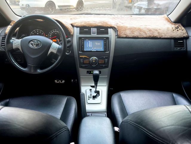 TOYOTA豐田 ALTIS  第6張相片
