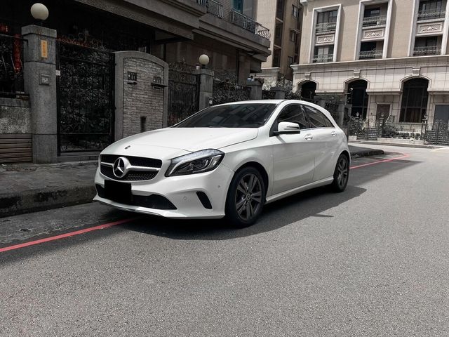 M-BENZ賓士 A180  第1張相片