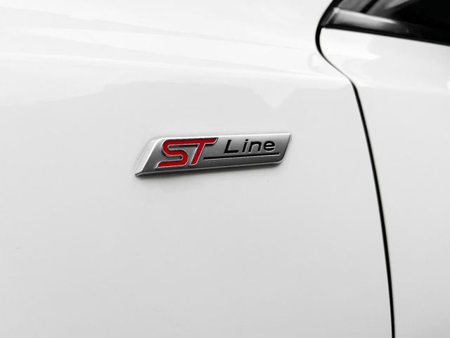 FORD福特 FOCUS ST  第8張相片
